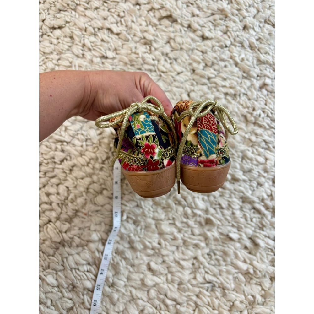 Women's Unbranded Black Multi-color Floral Beaded Flats size 36 - Picture 8 of 11